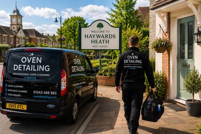 Oven Detailing arriving at a home in Haywards Heath for professional oven cleaning and repairs.