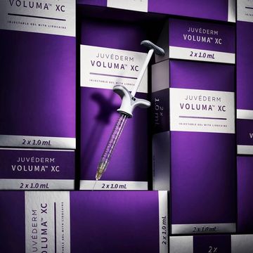  JUVEDERM® VOLUMA® XC injectable gel is designed to temporarily reverse these signs of aging. It is 