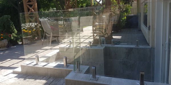 Spigot glass railings installation