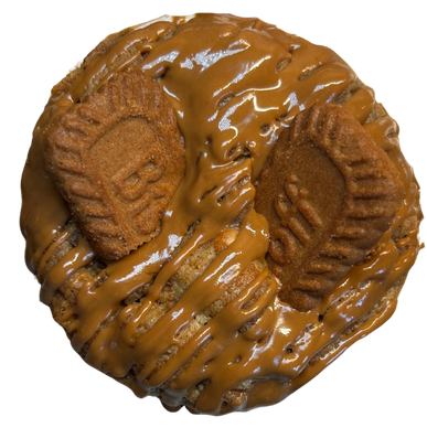 Cookie topped with caramel sauce and two Biscoff biscuits.