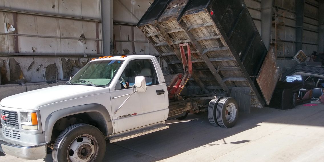 2 the Dump Junk Removal Las Vegas, Nevada