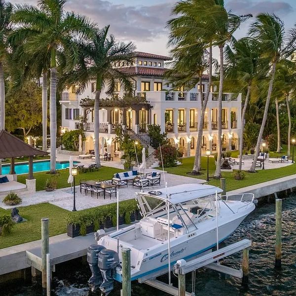 Insured trophy home for sale $48mil Coconut Grove, Florida