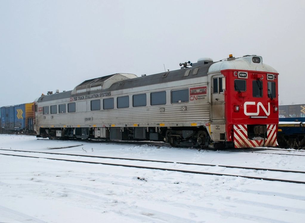 After testing the south end of Ontario Northland's right of way, CN TEST RDC 1501 takes a day's brea