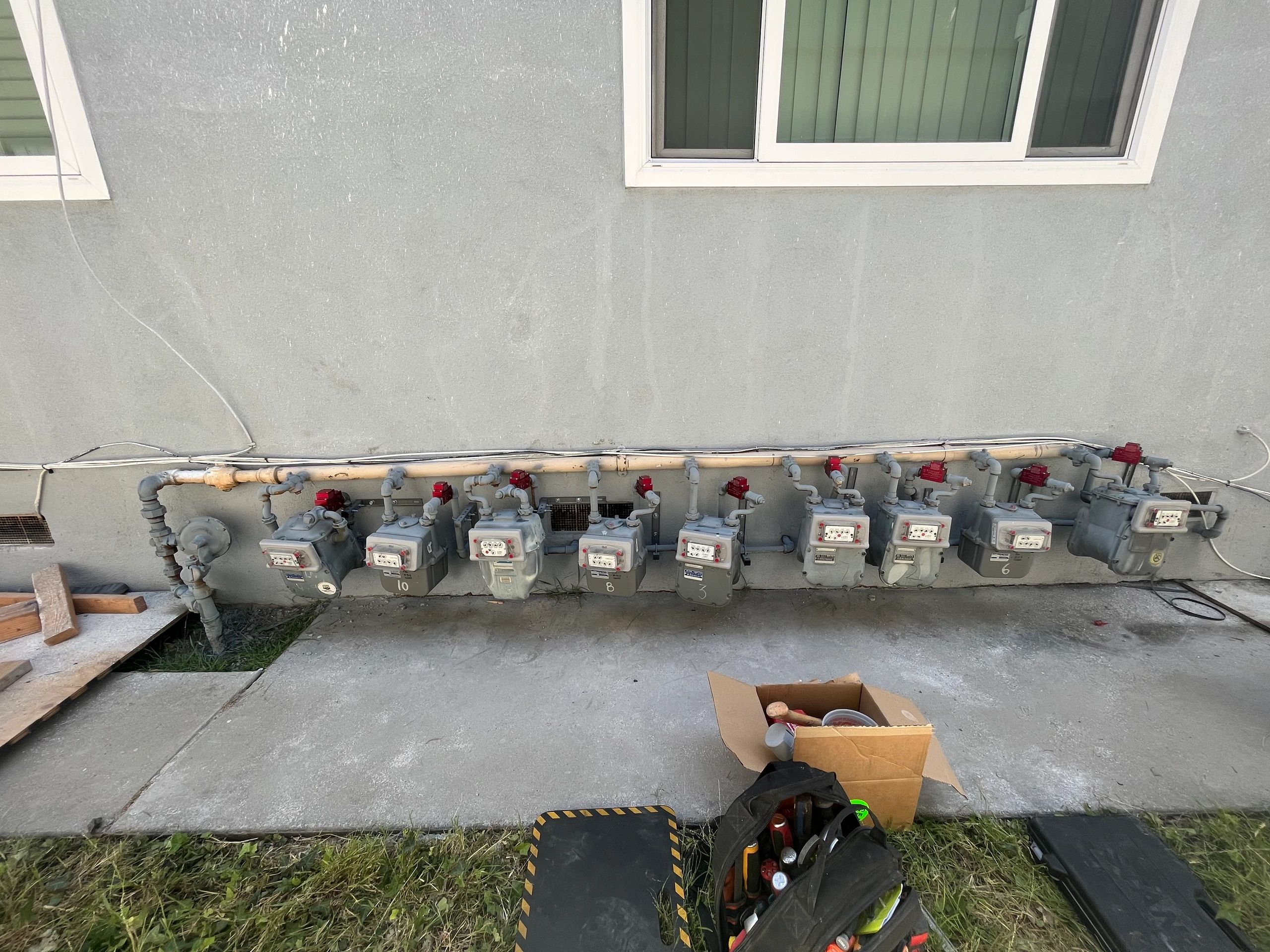 9 Earthquake Valves Installed On An Apartment Building In Los Angeles