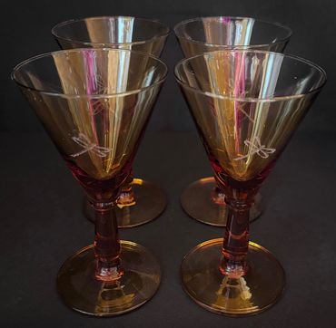 Set of 4 Amber Cordial Glasses
Dragonfly Engraving
$20