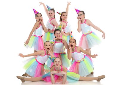Multiple girls Perform on the stage