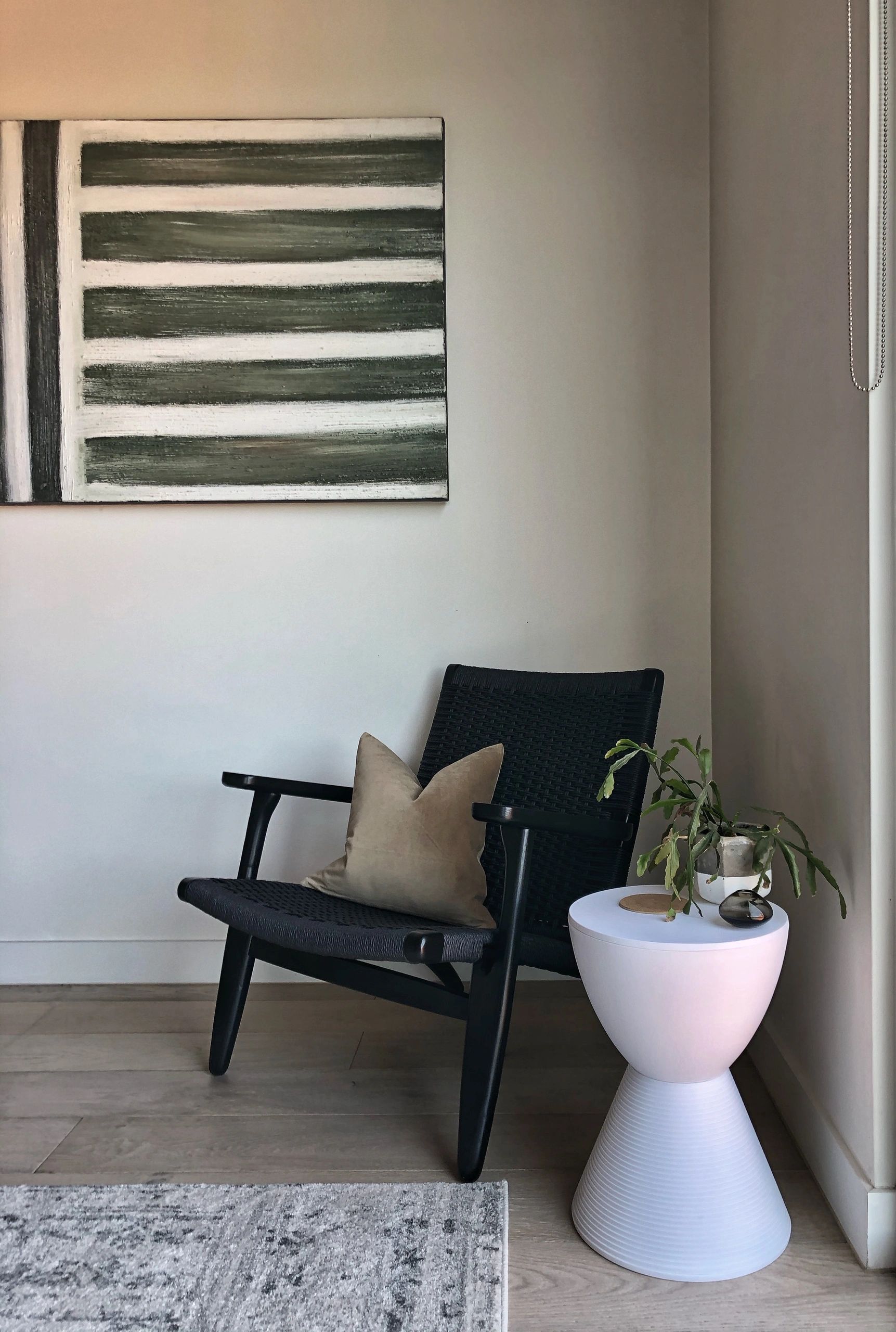 The CH25 Easy Chair by Hans Wegner.