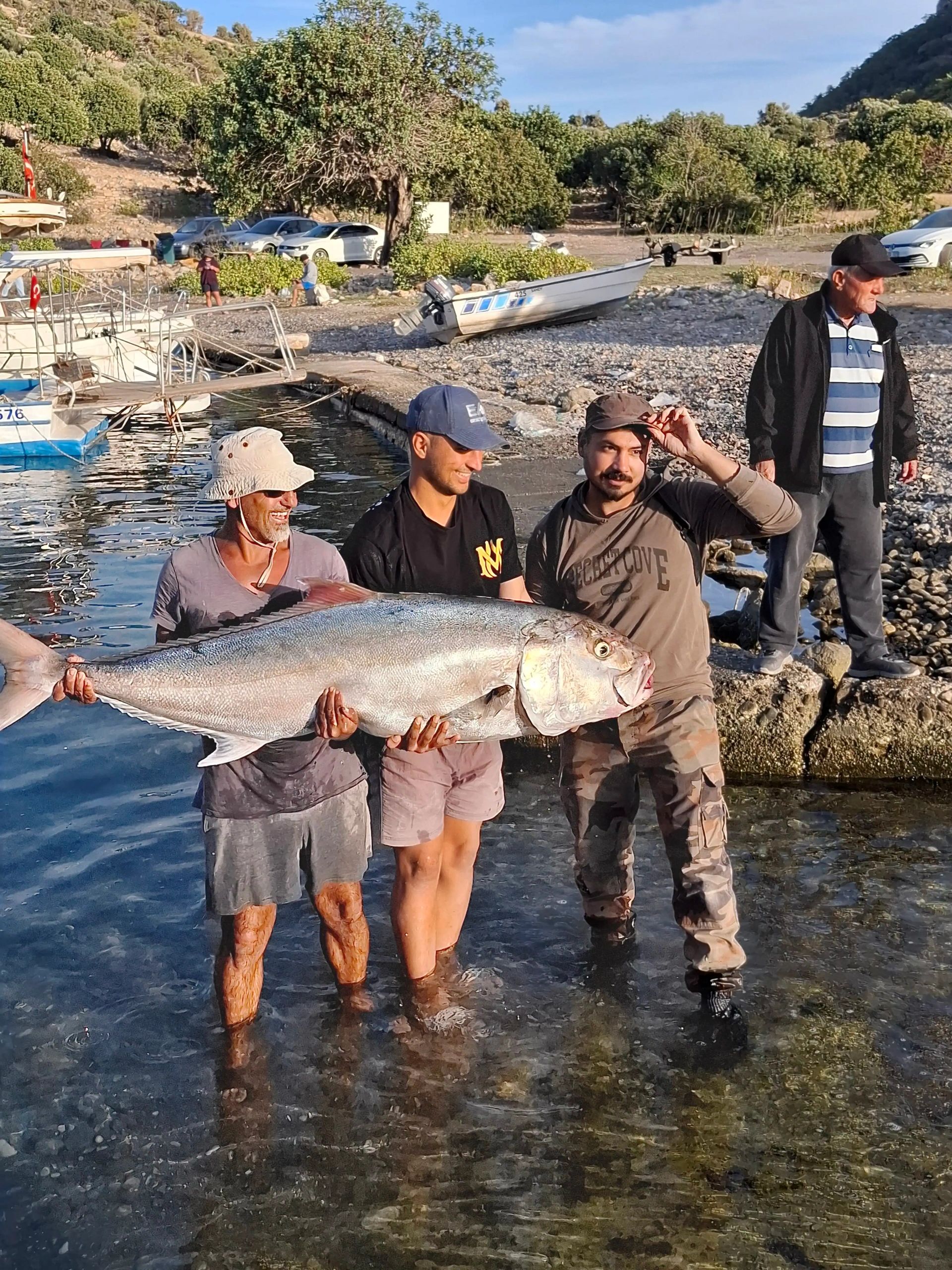 Tisan Balık Avı , Tisan Life Villa Otel, Tisan Adası Apart Otel , Tisan Kiralık , Tisan Konaklama