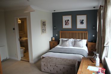 Pet friendly en-suite accommodation with wet room & heated floor.