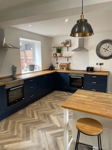 Fully equipped kitchen, perfect for your self catering accommodation booking.