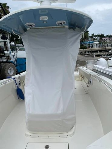Show curtain style cushion for a Cobia center console