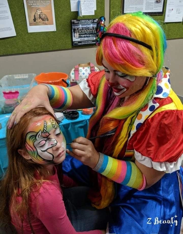 Face paint, balloons, magic, clowns
