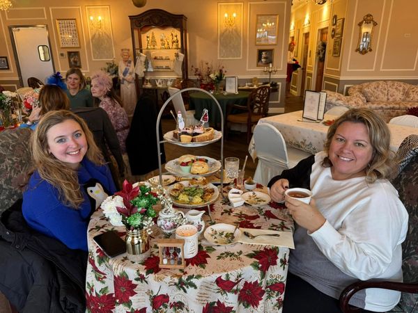 Welcome to The Royal Tea Room located in Shorewood, Illinois
