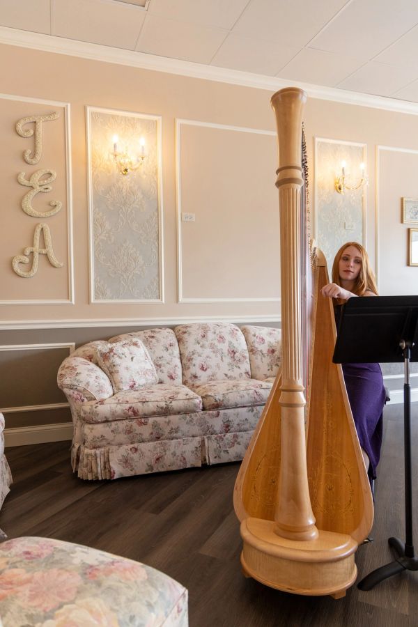 Welcome to The Royal Tea Room located in Shorewood, Illinois