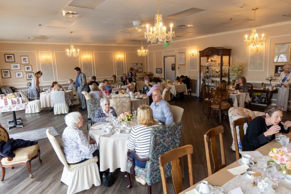 Welcome to The Royal Tea Room located in Shorewood, Illinois