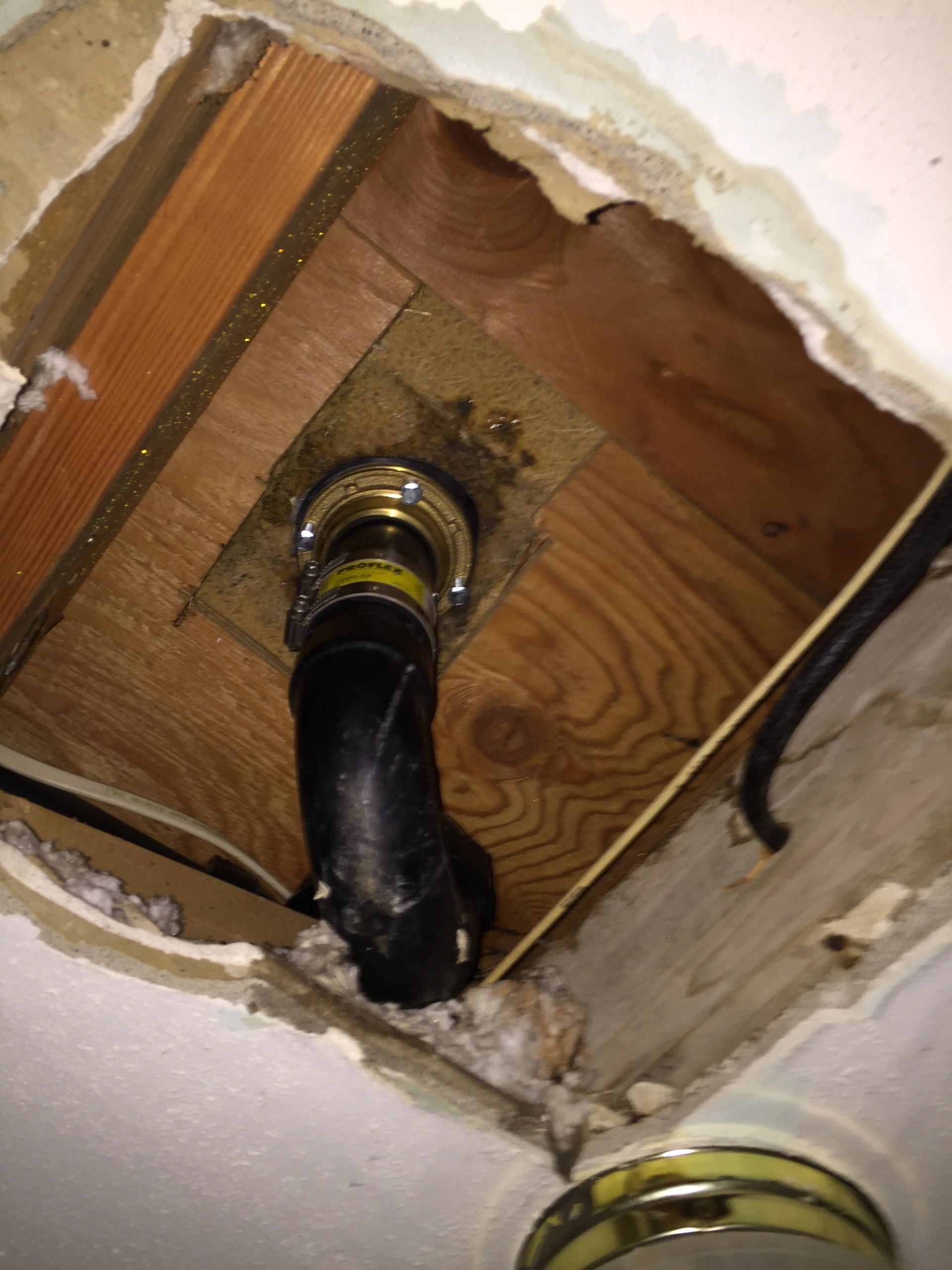 How to Handle Plumbing Issues in Rental Properties