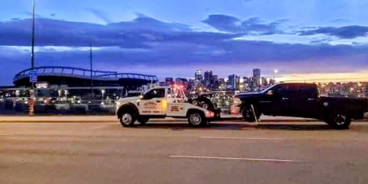 Tow Truck Service for Denver Arvada Westminster Aurora Lakewood Broomfield Thornton Northglenn