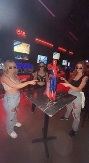 club rodeo dress code Houston Rodeo rolls out a stricter dress code and it's getting attention.  After complaints from families and viral posts online, organizers updated  the rules to keep the event family-friendly. Outfits with obscene
