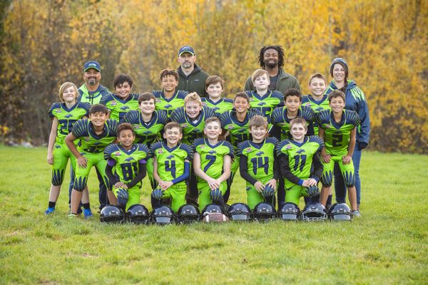 With the help of the Seattle Seahawks and Nike, Mat-Su Sea Hawkers host flag  football clinic in Wasilla, Local Sports News