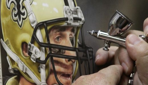 detail shot airbrushing Drew Brees