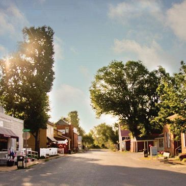 The quaint streets and storefronts of Kimmswick,MO