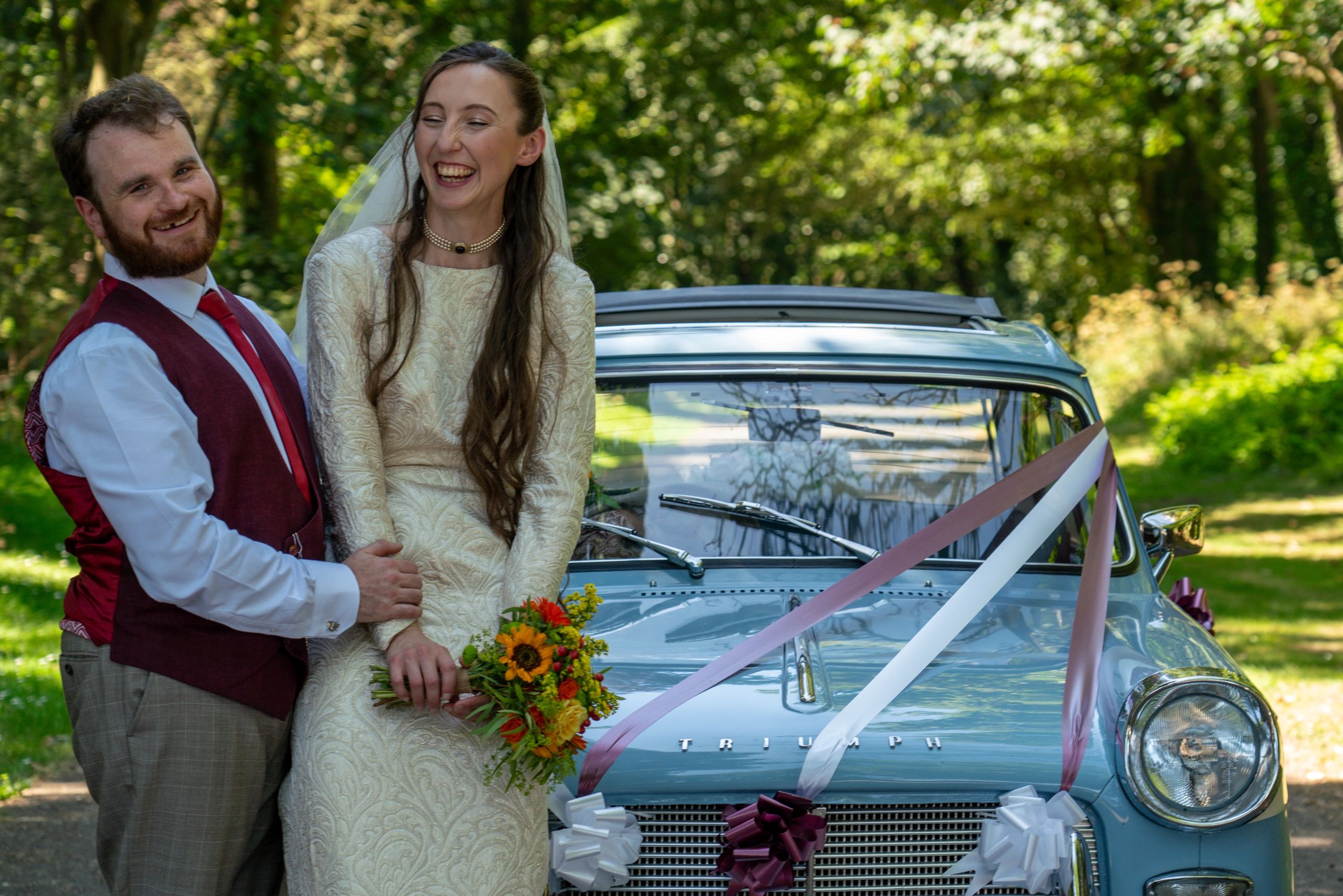 Wedding Photography Pembrokeshire St Brides classic wedding photo Wales photographer Laura