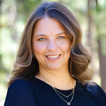 Profile picture of Owner and Chief Operation Officer, Amy Leney