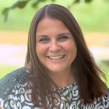 Profile picture of owner and Chief Financial Officer Sarah McClung