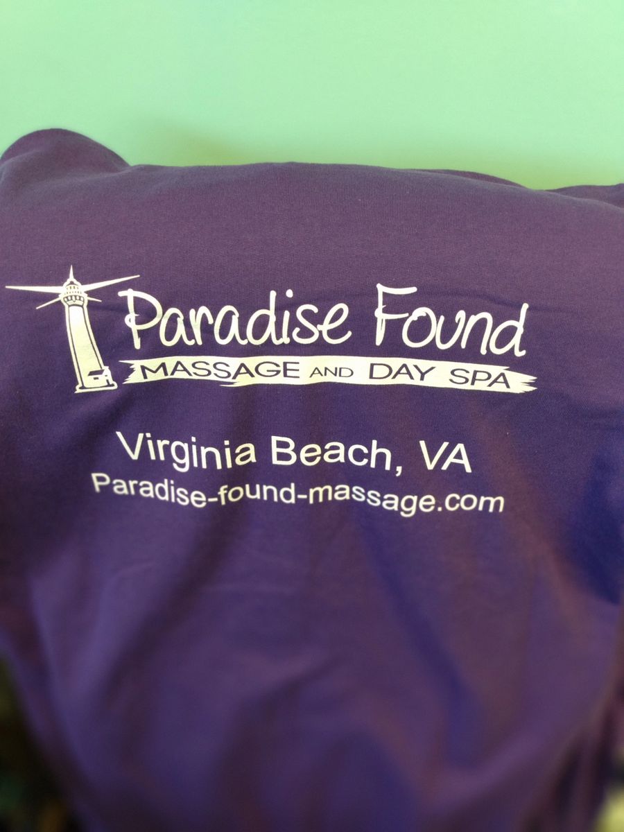 paradise massage spa on Hoodies