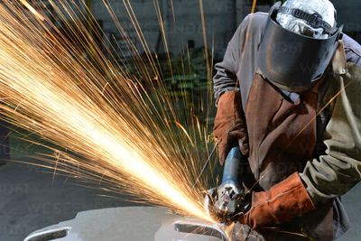 CCR Grind Services and Process Image of grinding.