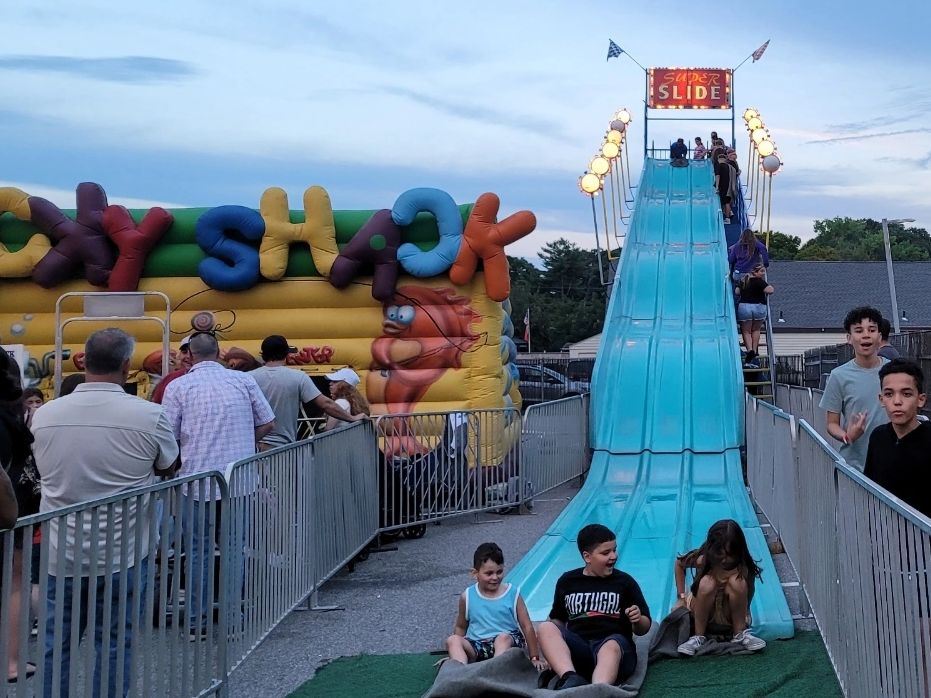 100’ Super Fun slide