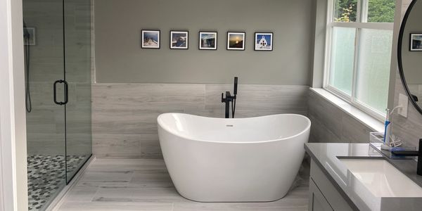 Our bathroom specialist team will take care your bathroom remodeling 