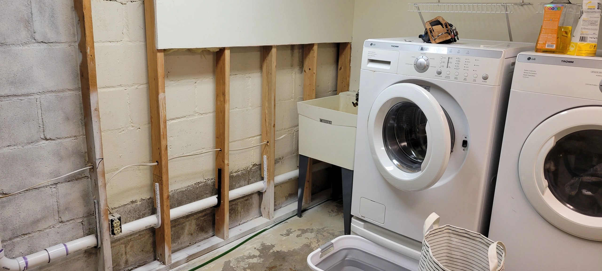 Water damage repair in Oak Grove, Minnesota by licensed contractor