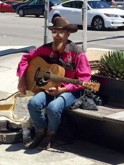 South Congress Entertainer