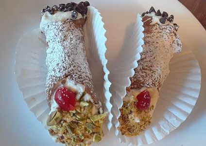 siclian cannoli east coast style food italian specialty italian pastry