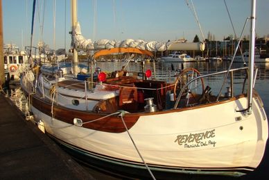 Boat delivered by professional boat yacht Captain