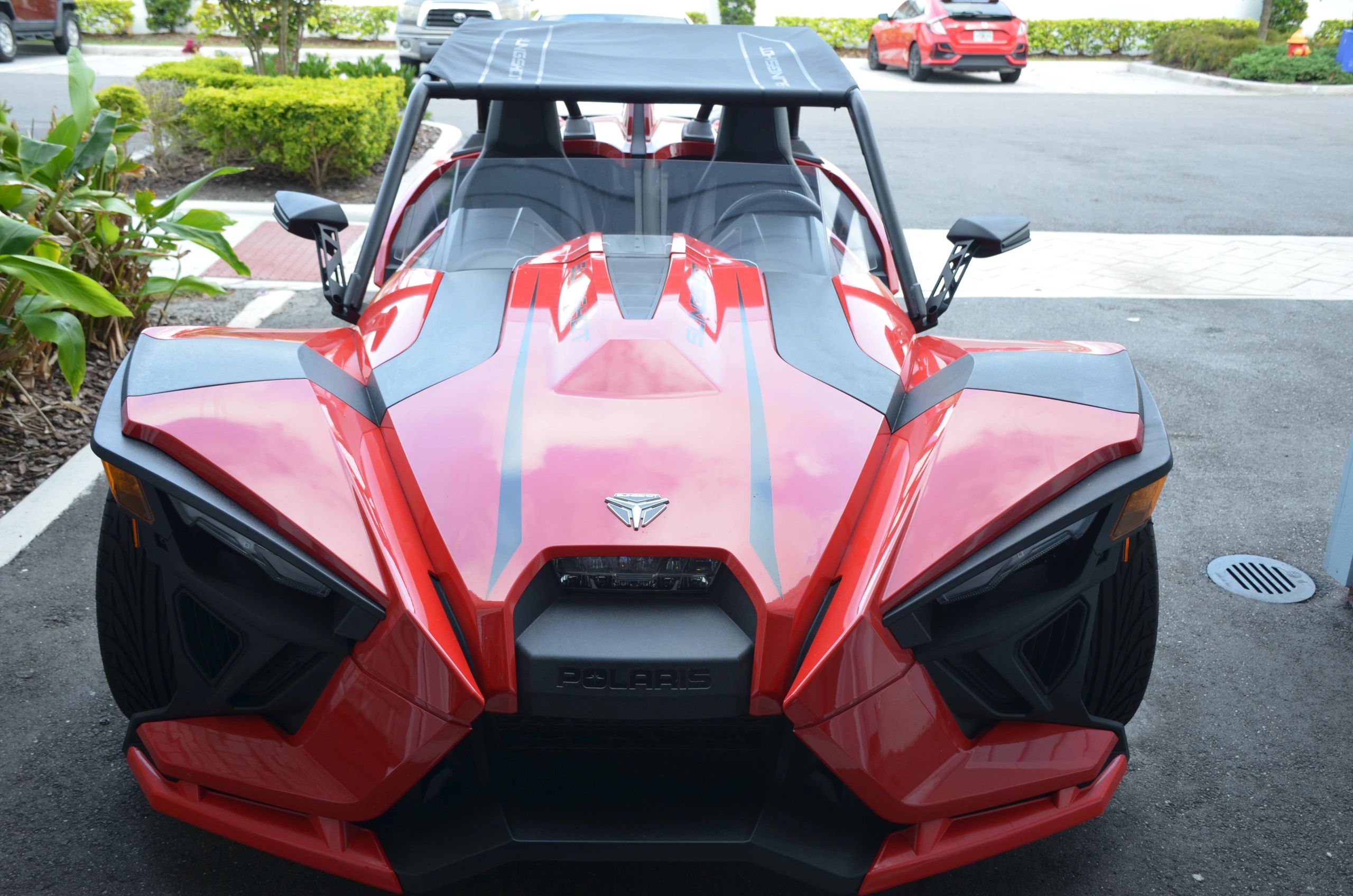 Slingshot Rental Baton Rouge - 03x42ji