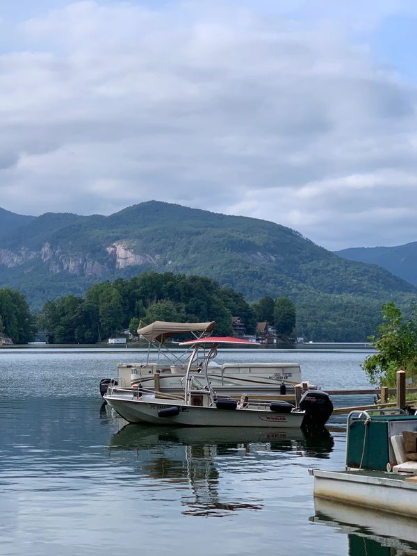 Rent a boat and make your own Lake Lure memories