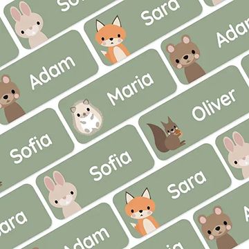 Labeling your child's food containers is a must! Try out these waterproof labels! No more writing on
