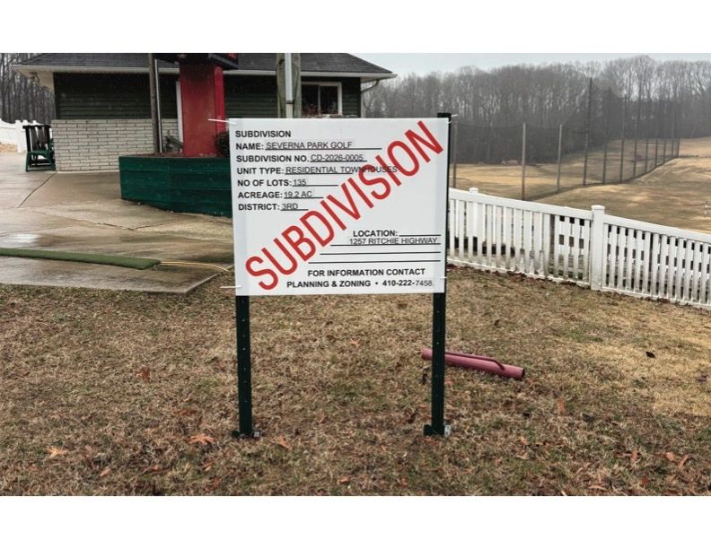 Severna Park gold subdivision sign photos.jpg