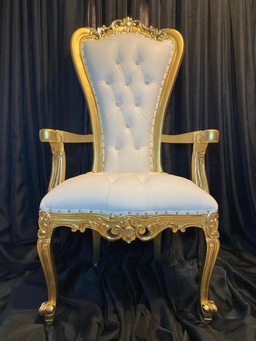 Beautiful gold chair, perfect for your wedding, baby shower, graduation and birthday party.