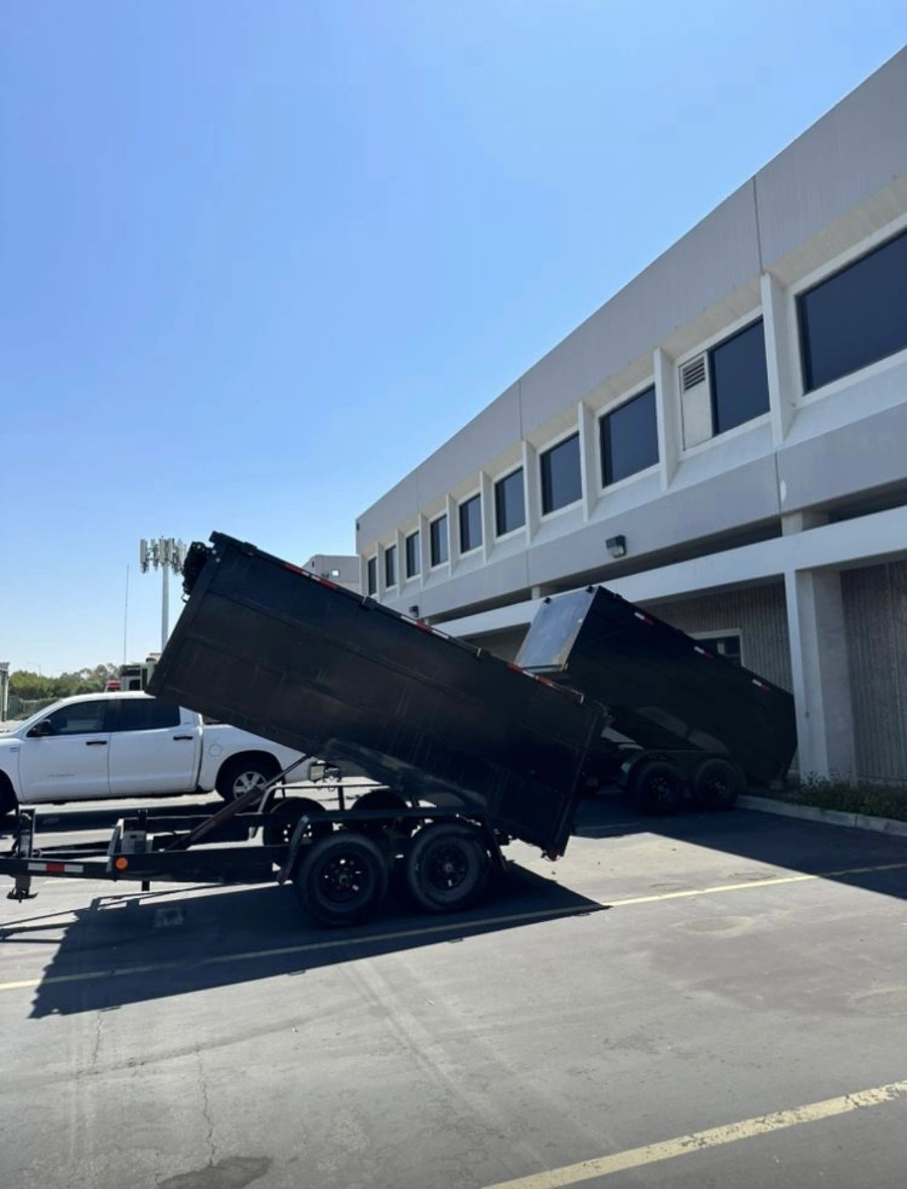 MONT Dumpsters — photo 1