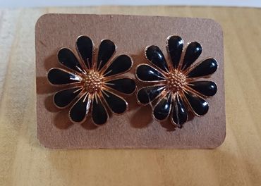 Black Daisy Floral Earrings