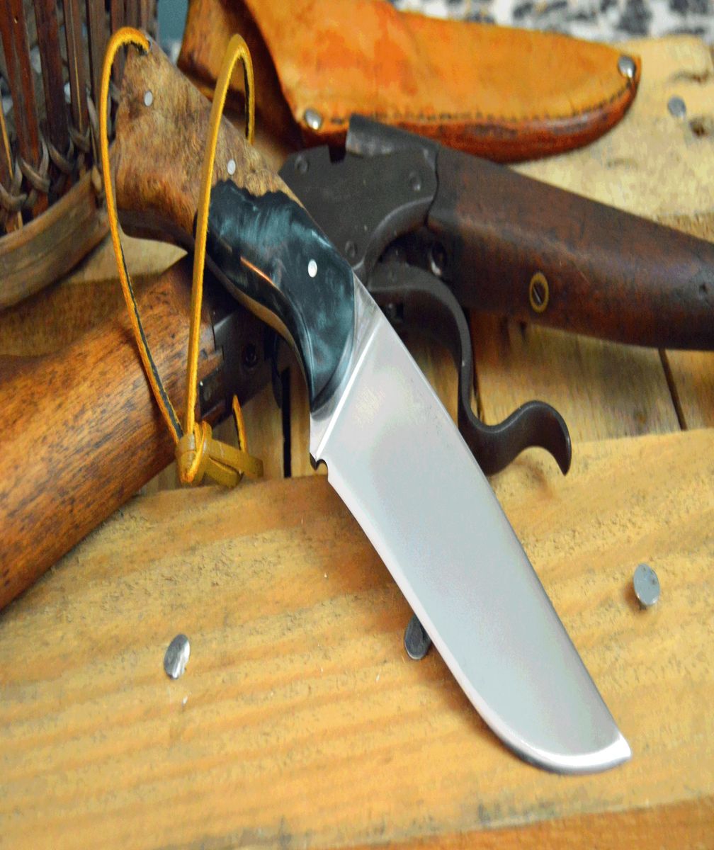 Outdoor Utility Knife