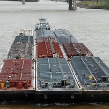 Pinnacle Maritime provides barge consultancy for US inland and intracoastal waterway movements.