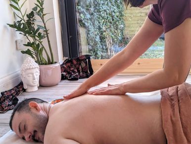 relaxing massage
Ayurvedic Yoga Massage
London