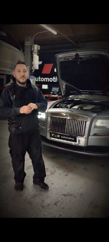 TS Automotive – Premium Rolls-Royce diagnostics and servicing in Northampton by trusted experts.