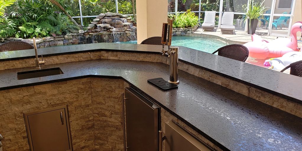 Outdoor kitchen with kegerator in Clearwater