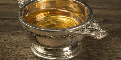 Popular in Scottish wedding ceremonies, it symbolise the binding together of two people in love, kin