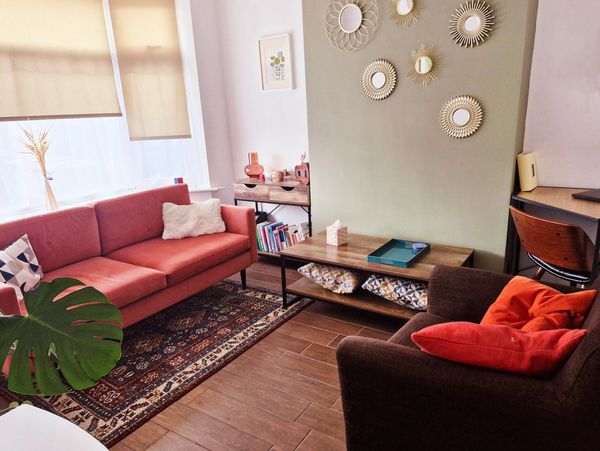 therapy sofa in counselling room